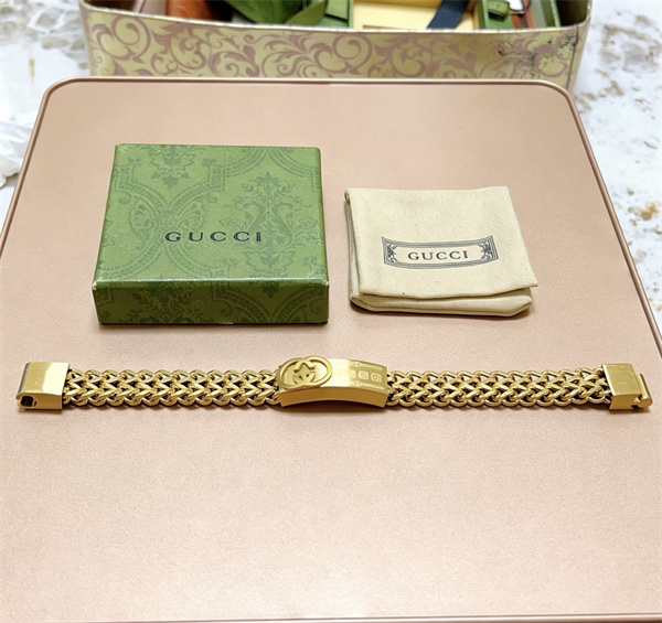 2026新作☆☆GUCCIグッチブレスレットコピー おしゃれアクセサリーメンズファッション