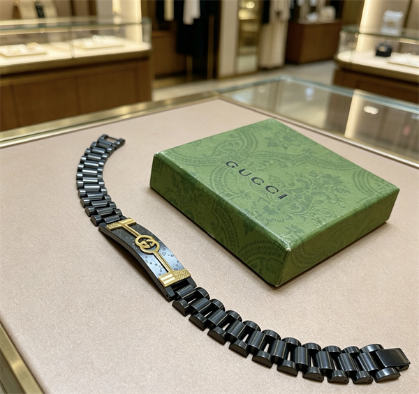 人気上昇中2026最新☆☆グッチブレスレットコピー メンズおしゃれGUCCIアクセサリー