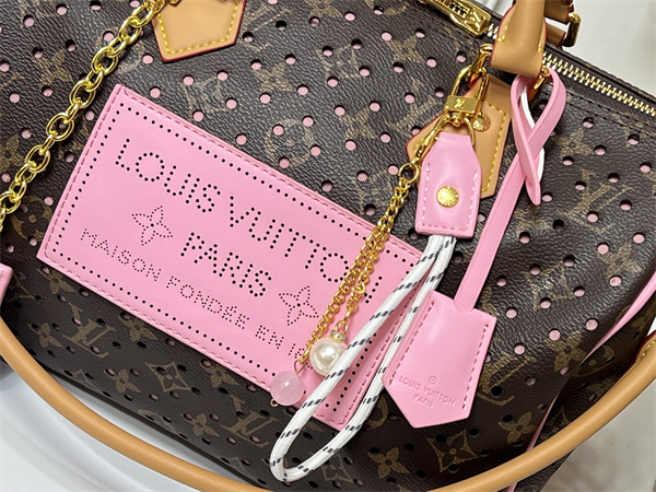 ハンドバッグ モノグラム柄 ポーチ付き LOUIS VUITTON ルイヴィトン コピー 2WAYバッグ 2026新作 大人可愛い 注目アイテム