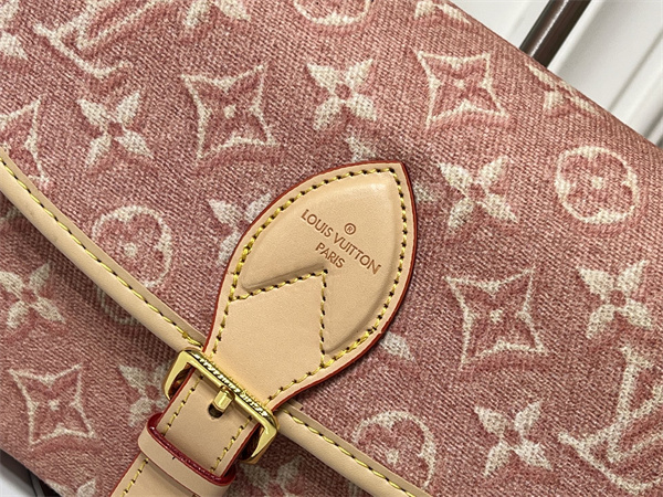  モノグラムデザイン 斜め掛け対応 LOUIS VUITTON ルイヴィトン コピー バッグ デイリー主力 人気上昇中