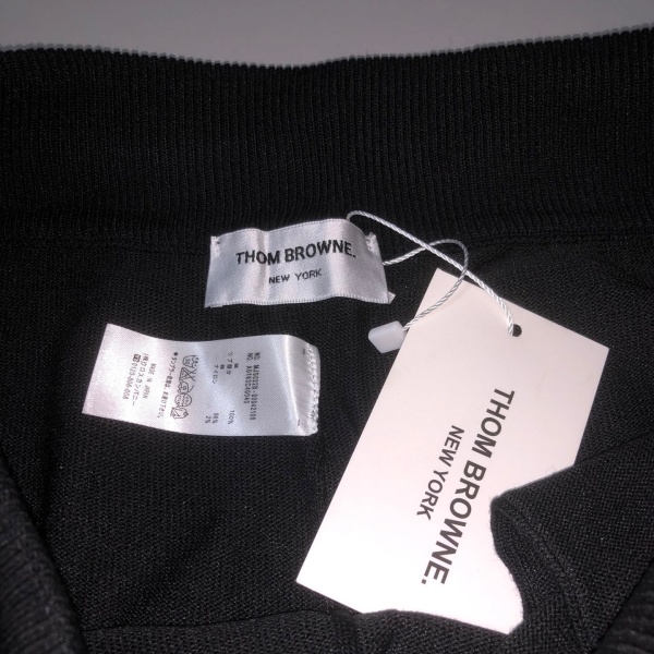 THOM BROWNE トムブラウン 4BARニットショーツ ハーフパンツ イージーウエスト リラックスフィット 着回し力抜群 デイリー主力 ユニセックス