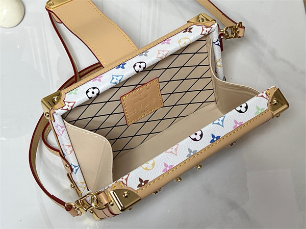 ミニトランクバッグ マルチカラーモノグラム ロック金具付き LOUIS VUITTON ルイヴィトン コピー 2WAY仕様 主役級アクセント