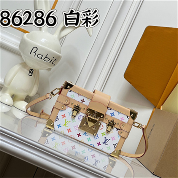 ミニトランクバッグ マルチカラーモノグラム ロック金具付き LOUIS VUITTON ルイヴィトン コピー 2WAY仕様 主役級アクセント