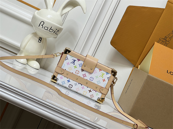 ミニトランクバッグ マルチカラーモノグラム ロック金具付き LOUIS VUITTON ルイヴィトン コピー 2WAY仕様 主役級アクセント