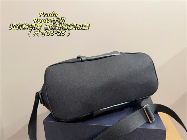 Prada Route 2026春夏プラダハンドバッグコピー大容量通勤通学斜め掛け人気オシャレ上品
