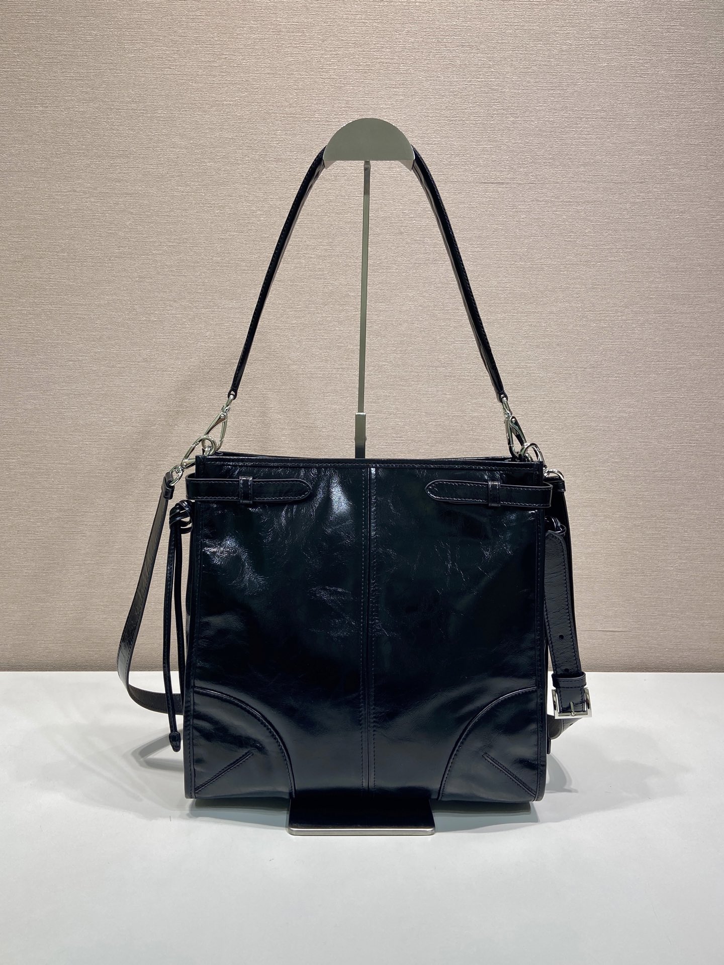 PRADA Bonnieプラダショルダーバッグコピー2VH216個性的大人っぽく上品収納性抜群