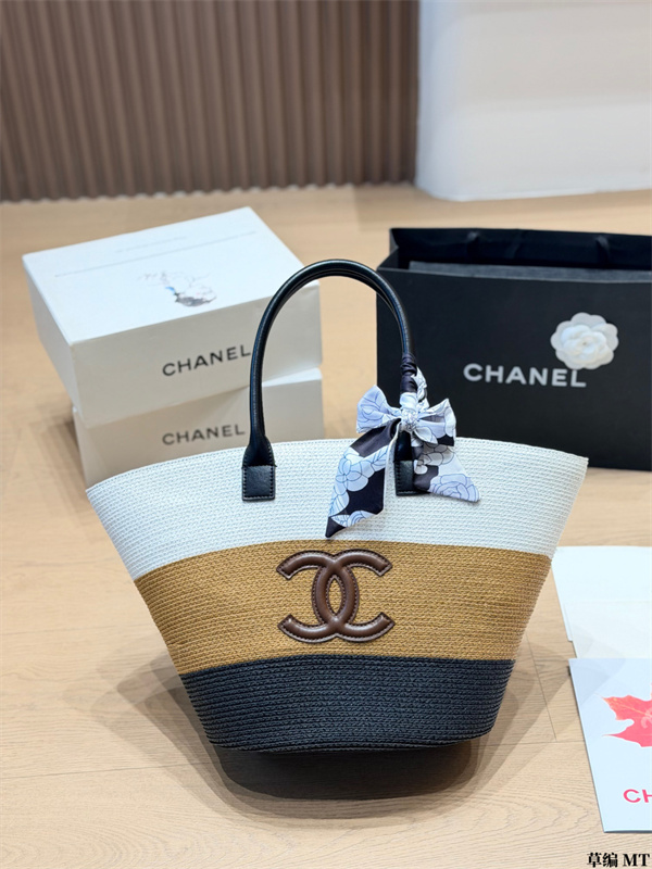 CHANEL 2026 Coco Beachシャネルトートバッグコピー軽くて持ち歩きやすい旅行ビーチ