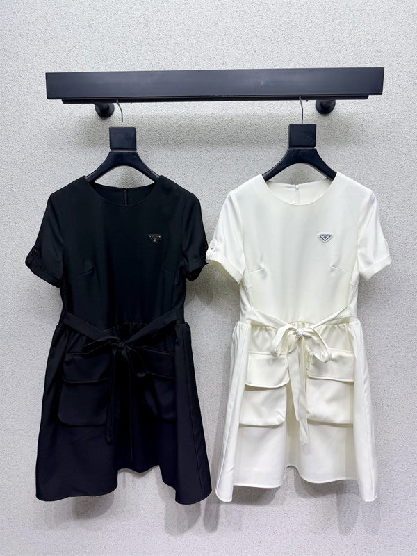 PRADAプラダワンピーススーパーコピー2026レディースファッション