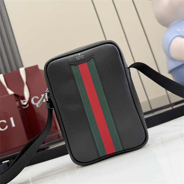 GG MarmontシリーズGUCCIグッチショルダーバッグコピー★2026人気ランキング最新アイテム上品高評価