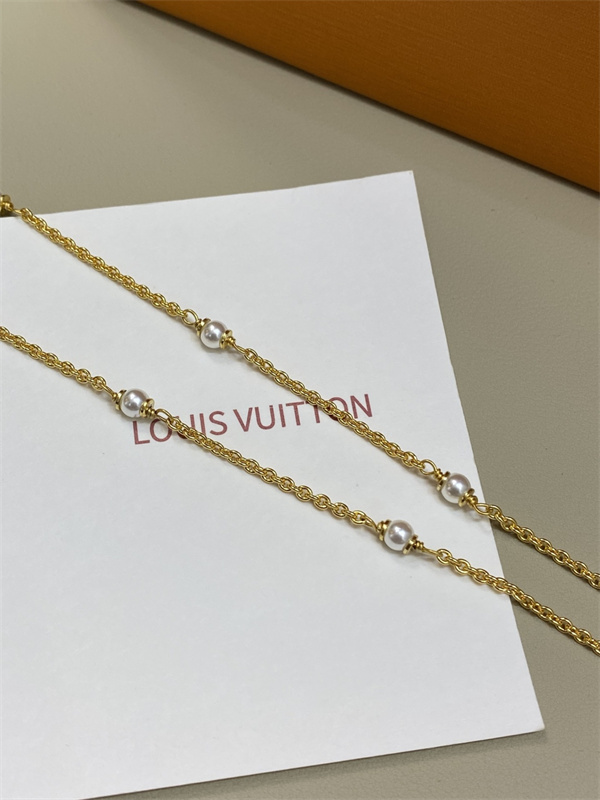 ルイヴィトンネックレスコピー2026激安LOUIS VUITTON立体感◎高級感あふれる アジャスター付きで調節自由