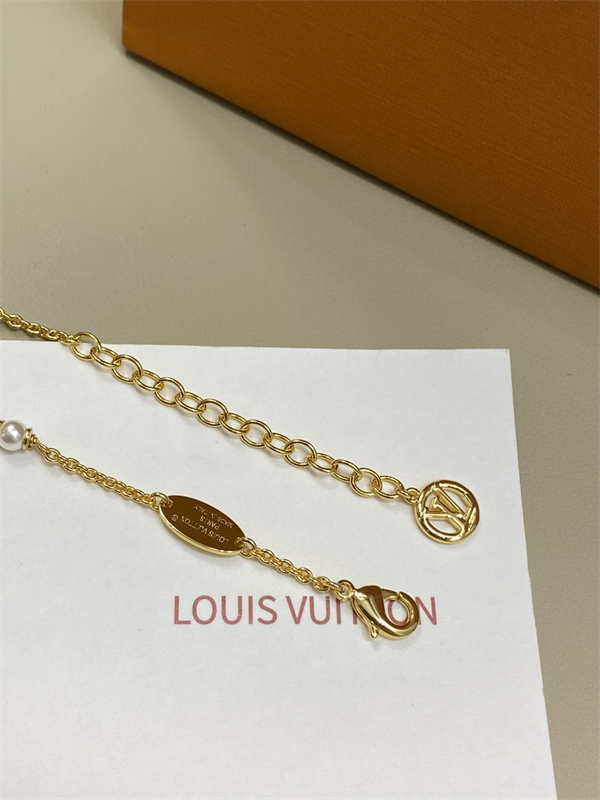 ルイヴィトンネックレスコピー2026激安LOUIS VUITTON立体感◎高級感あふれる アジャスター付きで調節自由