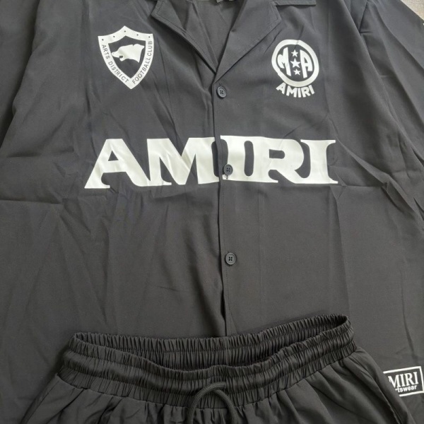 AMIRI コピー サッカーシャツセットアップ 半袖シャツ ショートパンツ
