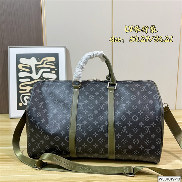 売れ筋候補 モノグラムデザイン LOUIS VUITTON ルイヴィトン コピー バッグ ダッフルバッグ 収納力あり