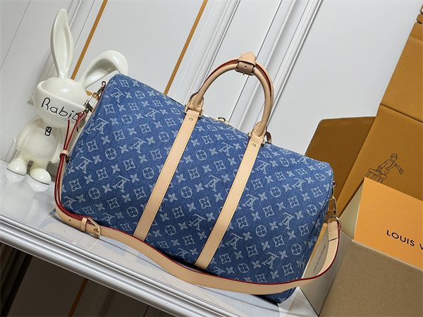 LOUIS VUITTON ルイヴィトン コピー バッグ ロゴ総柄 今季注目 デニム調デザイン ダッフルスタイル 出張対応