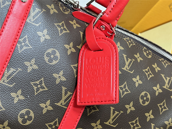 モノグラム 話題入り レッドアクセント LOUIS VUITTON ルイヴィトン コピー バッグ キーポル風 旅行対応 大容量スタイル