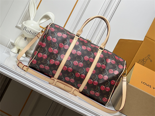 チェリー柄 選ばれやすい ダッフルスタイル 大容量 トラベル対応 LOUIS VUITTON ルイヴィトン コピー バッグ