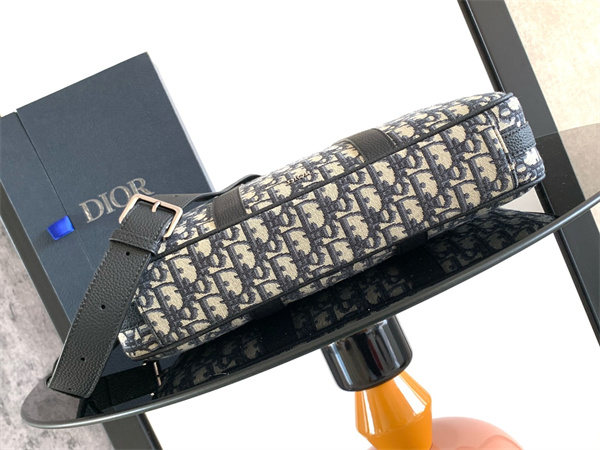 大人気Dior Oblique ★ディオールビジネスバッグスーパーコピー 1ESBR180YKY H03E
