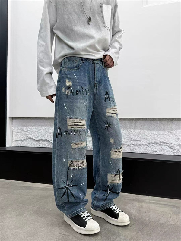 スターアート ダメージジーンズ デザイン性抜群 AMIRI アミリ コピー ジーンズ 着映えアイテム ストリートモード 高評価候補