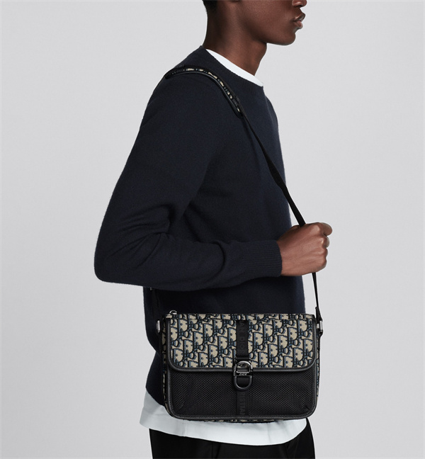 2026定番Dior Oblique ディオール メッセンジャーバッグスーパーコピーお洒落 上質なアイテム
