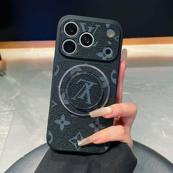 LOUIS VUITTON コピー IPHONE17 新作 iPhoneケース MagSafe対応 レザー調 耐衝撃 人気上昇中