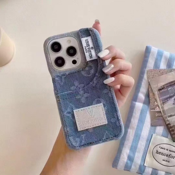 LOUIS VUITTON コピー IPHONE17 新作 デニム調 ポケット付き iPhoneケース モノグラム 保護ケース 売れ筋候補
