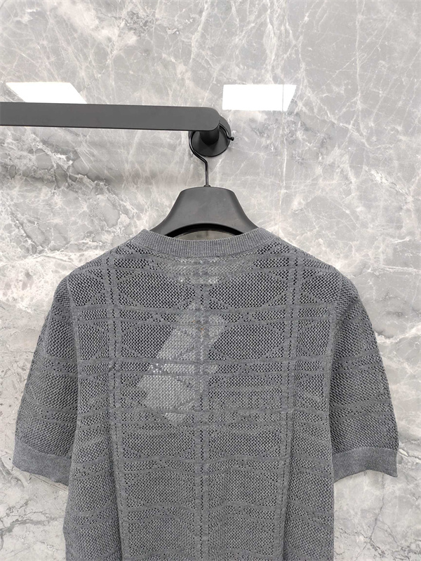 通気性抜群DIORディオールtシャツコピー2026トレンドレディース新作ファッショングレー色