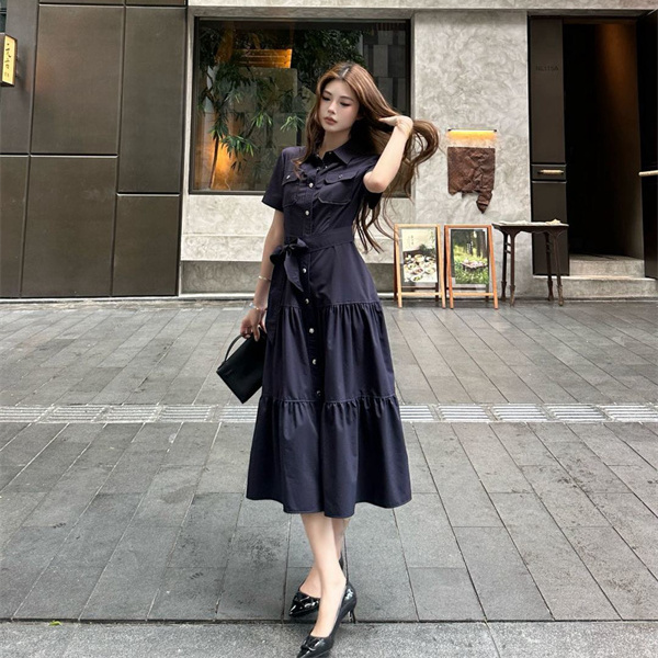 上質フェミニン ティアードロングワンピース 軽やか素材 DIOR ディオール コピー ワンピース きれいめスタイル 都会的モード感