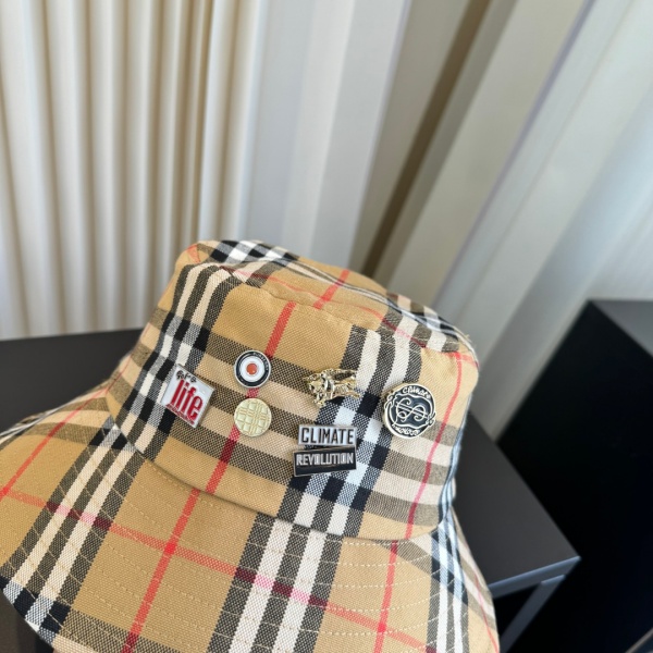 BURBERRY バーバリー 2026  ヴィンテージチェックバケットハット ワッペンデザイン ユニセックス クラシックスタイル