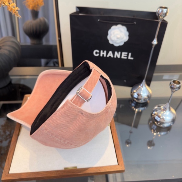 CHANEL シャネル 2026新作 CCロゴ刺繍ヴィンテージウォッシュベースボールキャップ コットン ユニセックス カジュアル 定番人気