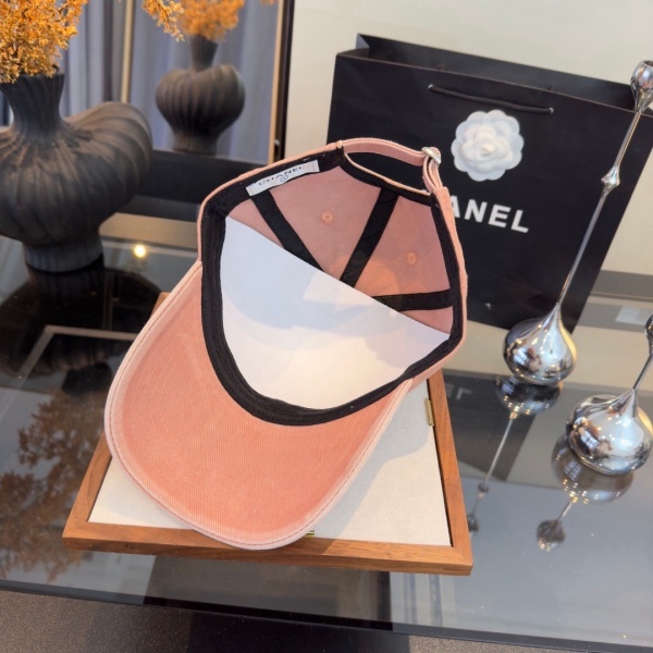 CHANEL シャネル 2026新作 CCロゴ刺繍ヴィンテージウォッシュベースボールキャップ コットン ユニセックス カジュアル 定番人気