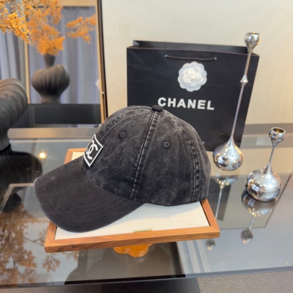 CHANEL シャネル 2026新作 CCロゴ刺繍ヴィンテージウォッシュベースボールキャップ コットン ユニセックス カジュアル 定番人気
