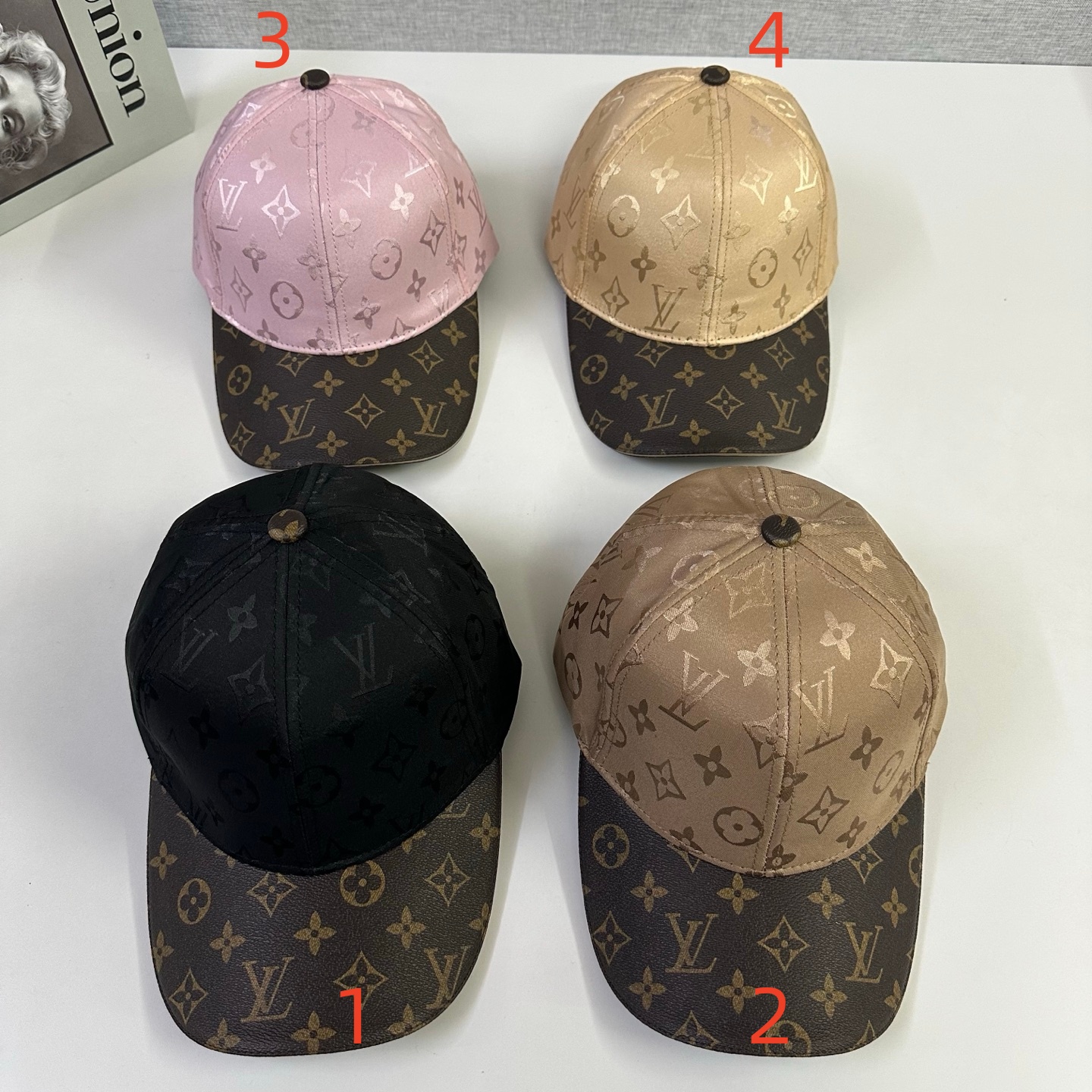 Louis Vuitton ルイヴィトン 2026新作 モノグラムベースボールキャップ