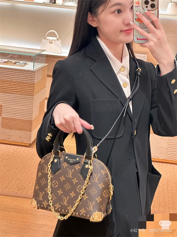 LV Alma Trunk★★ルイヴィトンハンドバッグコピー2026春夏最新人気モノグラムデザイン