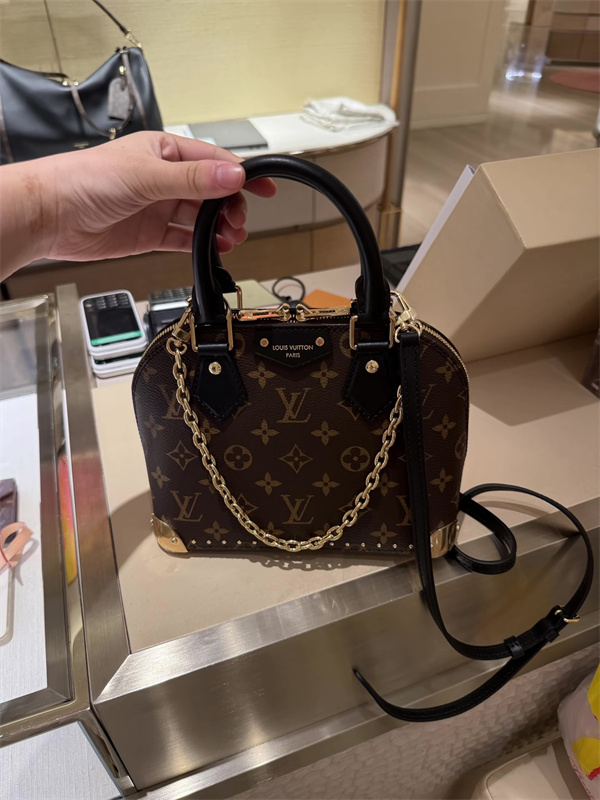 LV Alma Trunk★★ルイヴィトンハンドバッグコピー2026春夏最新人気モノグラムデザイン
