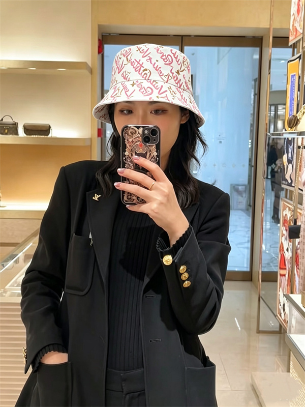 2026人気3色ユニセックス☆☆ルイヴィトンバケットハットコピーLOUIS VUITTON激安通販