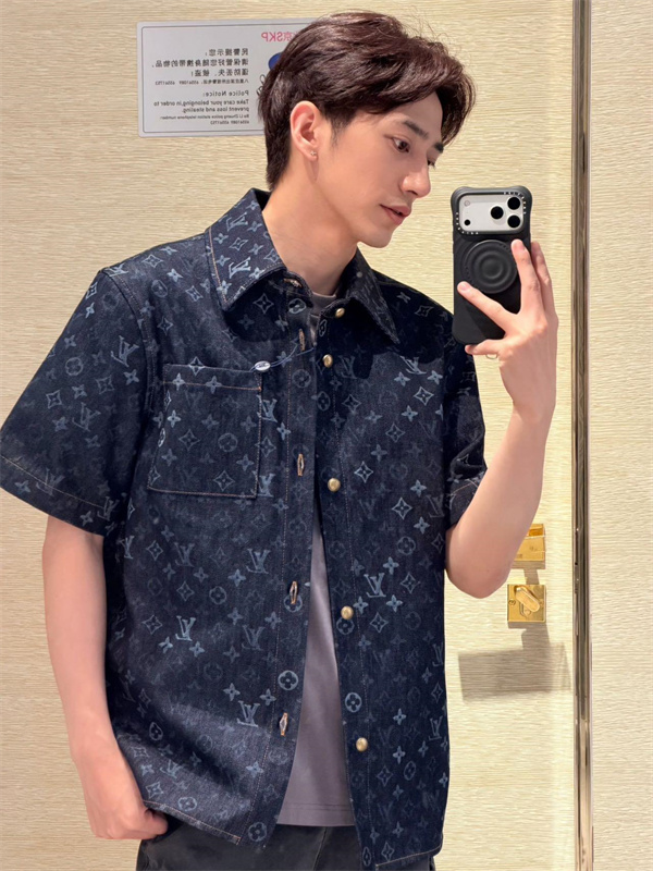 デニムシャツジャケット モノグラム総柄 ショートスリーブ LOUIS VUITTON ルイヴィトン コピー シャツジャケット 軽アウター風デザイン デイリーコーデ向け