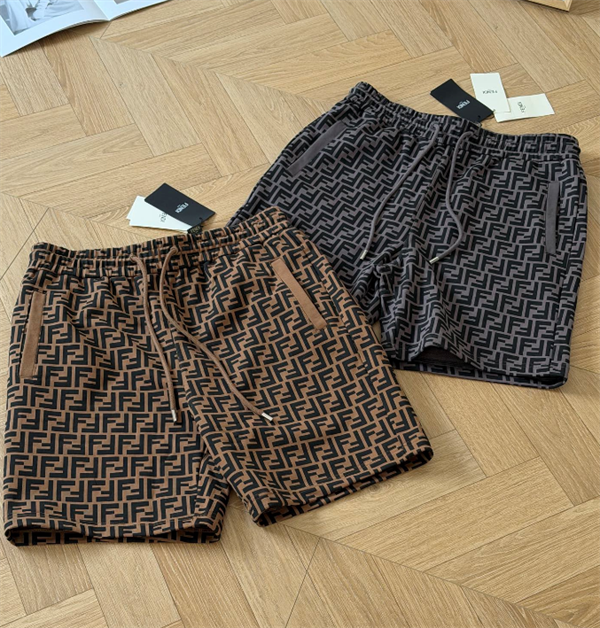 2026 SPRING／SUMMER おしゃれに着こなせる フェンディ FENDI ショットパンツコピー 激安(日本最大級)
