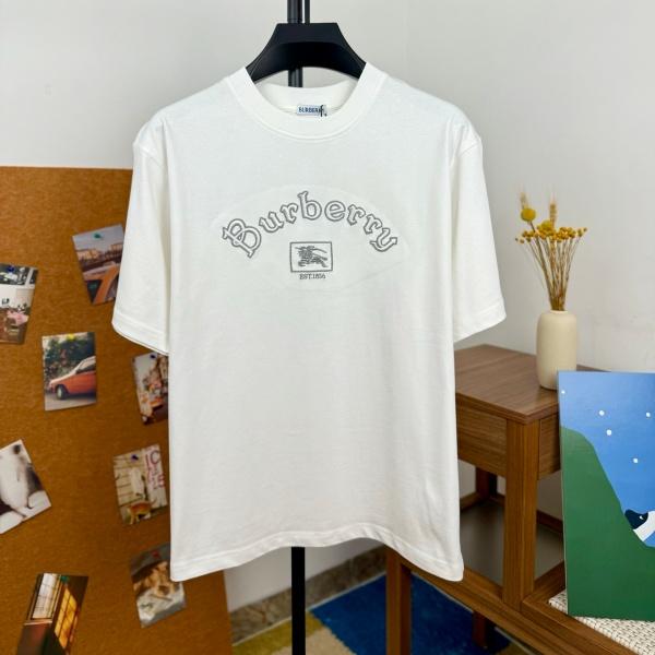 BURBERRY バーバリー ロゴ刺繍Tシャツ アーチロゴ ナイトエンブレム刺繍 クルーネック 半袖 コットン カジュアル ペア対応 メンズ レディース