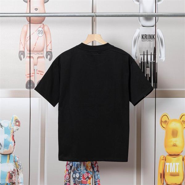 カジュアル半袖 ロゴポケットデザイン メンズ 高見え PRADA プラダ コピー Tシャツ 人気モデル