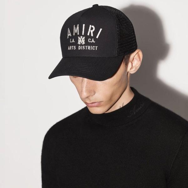 AMIRI アミリ メッシュキャップ Arts District ロゴ刺繍 トラッカーキャップ 通気設計 サイズ調整可能 ストリート ユニセックス