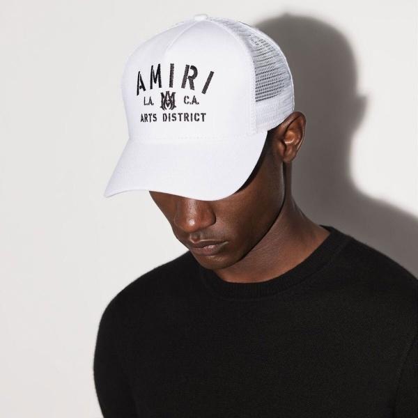 AMIRI アミリ メッシュキャップ Arts District ロゴ刺繍 トラッカーキャップ 通気設計 サイズ調整可能 ストリート ユニセックス