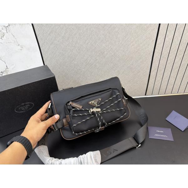 【2026激安】Re-NylonプラダショルダーバッグスーパーコピーSaffiano Prada ユニセックス上品