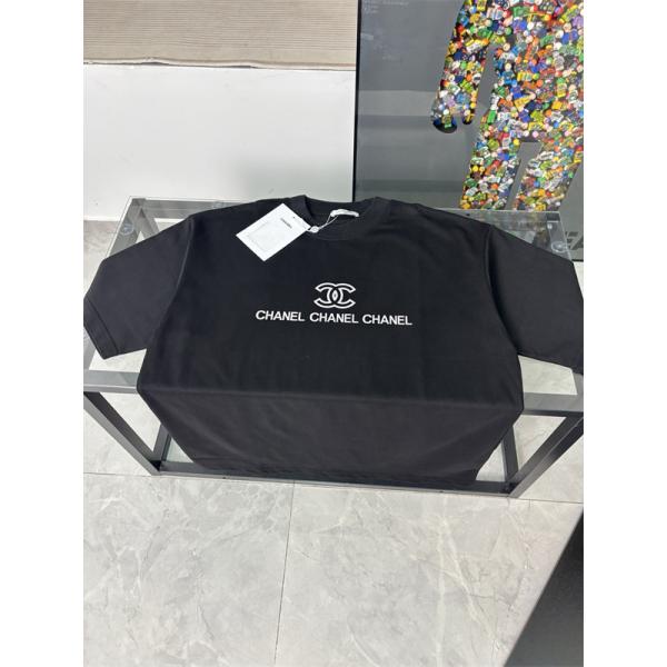 ワンポイントロゴ 半袖 メンズ きれいめコーデ 快適な着心地 CHANEL シャネル コピー Tシャツ 人気モデル