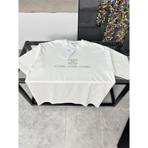 ワンポイントロゴ 半袖 メンズ きれいめコーデ 快適な着心地 CHANEL シャネル コピー Tシャツ 人気モデル