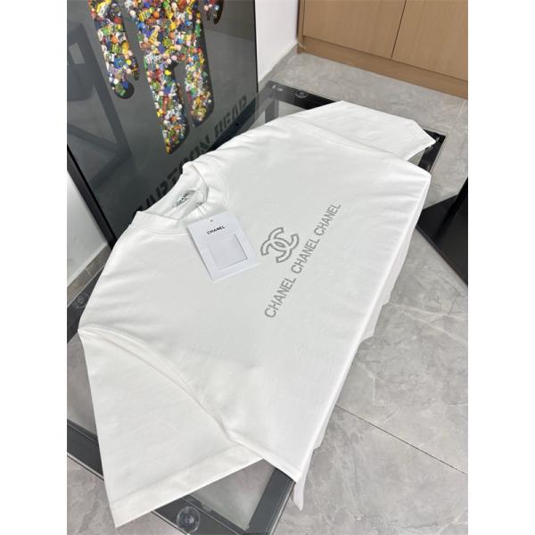 ワンポイントロゴ 半袖 メンズ きれいめコーデ 快適な着心地 CHANEL シャネル コピー Tシャツ 人気モデル