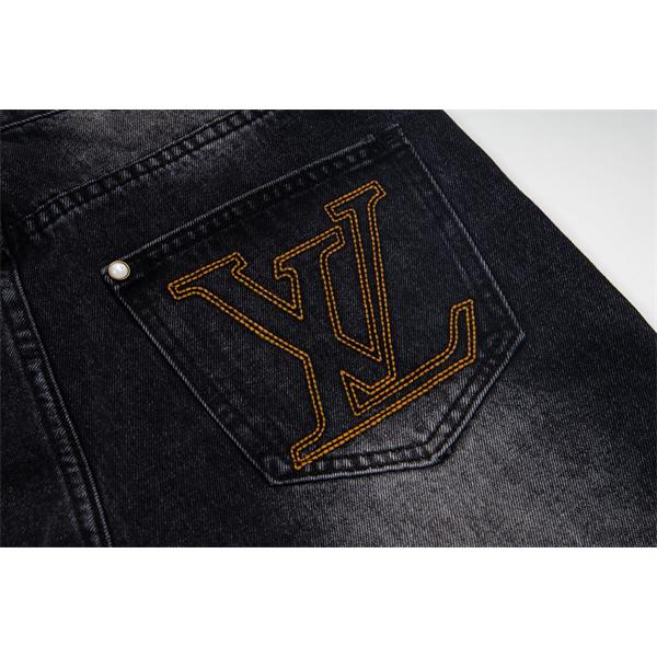バックロゴ刺繍 メンズ ウォッシュ加工 ワイドシルエット 着映え LOUIS VUITTON ルイヴィトン コピー デニムパンツ 存在感抜群