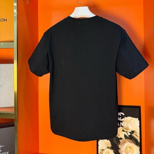 LOEWE ロエベ アナグラム キャラクタープリントTシャツ 高密度コットン 立体表現 デイリー カジュアル 売れ筋 ユニセックス