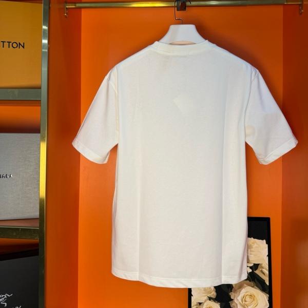 LOEWE ロエベ クラシックアナグラム 刺繍デザインTシャツ コットン半袖