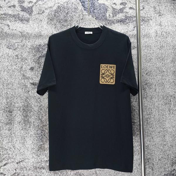 LOEWE コピー ロエベ 2026春夏新作 仮ポケット風アナグラムロゴ 半袖Tシャツ 男女兼用 人気 カジュアル トップス