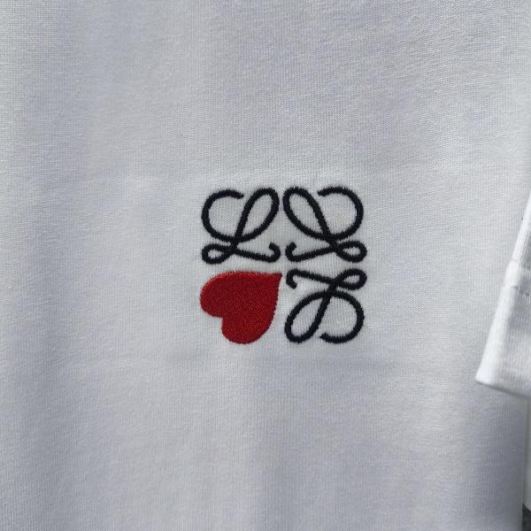 LOEWE コピー ロエベ ハートアナグラム刺繍 半袖Tシャツ ワンポイントデザイン リラックスフィット 2026新作 人気トップス